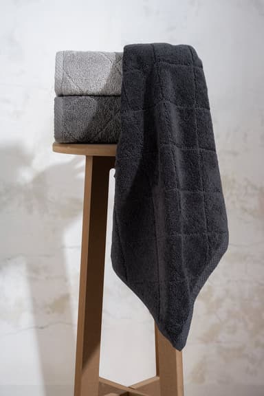 Karo 50×90 cm %100 Pamuk Havlu Seti – 3’lü, Yüksek Emici, Ultra Yumuşak, Askılı