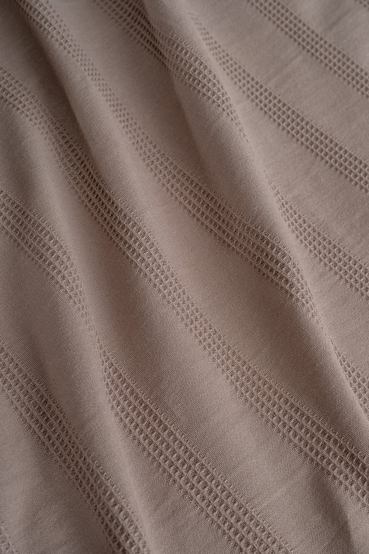 Alaca Çift Kişilik Pike Takımı – Açık Kahverengi (200×220)