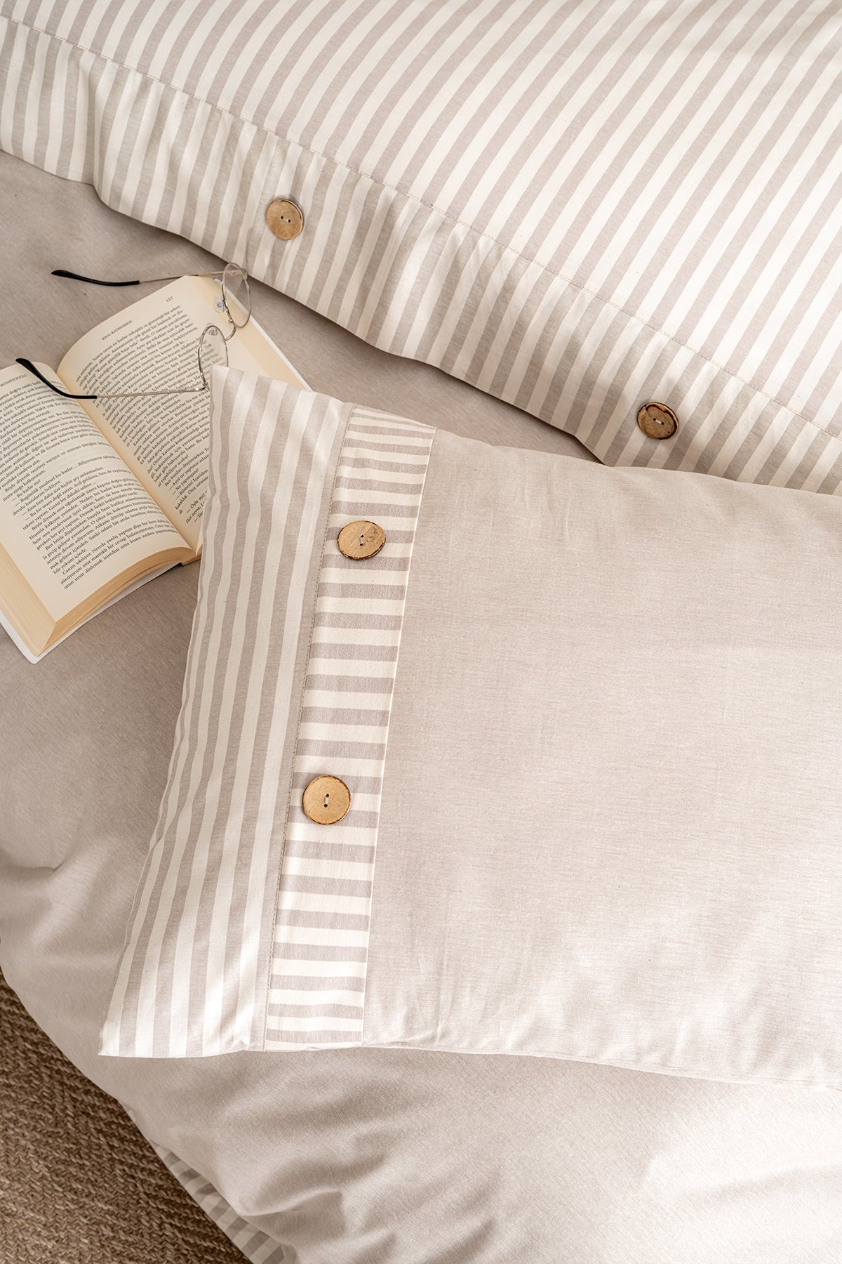 Linea Çift Kişilik Nevresim Takımı – Bej (200×220)