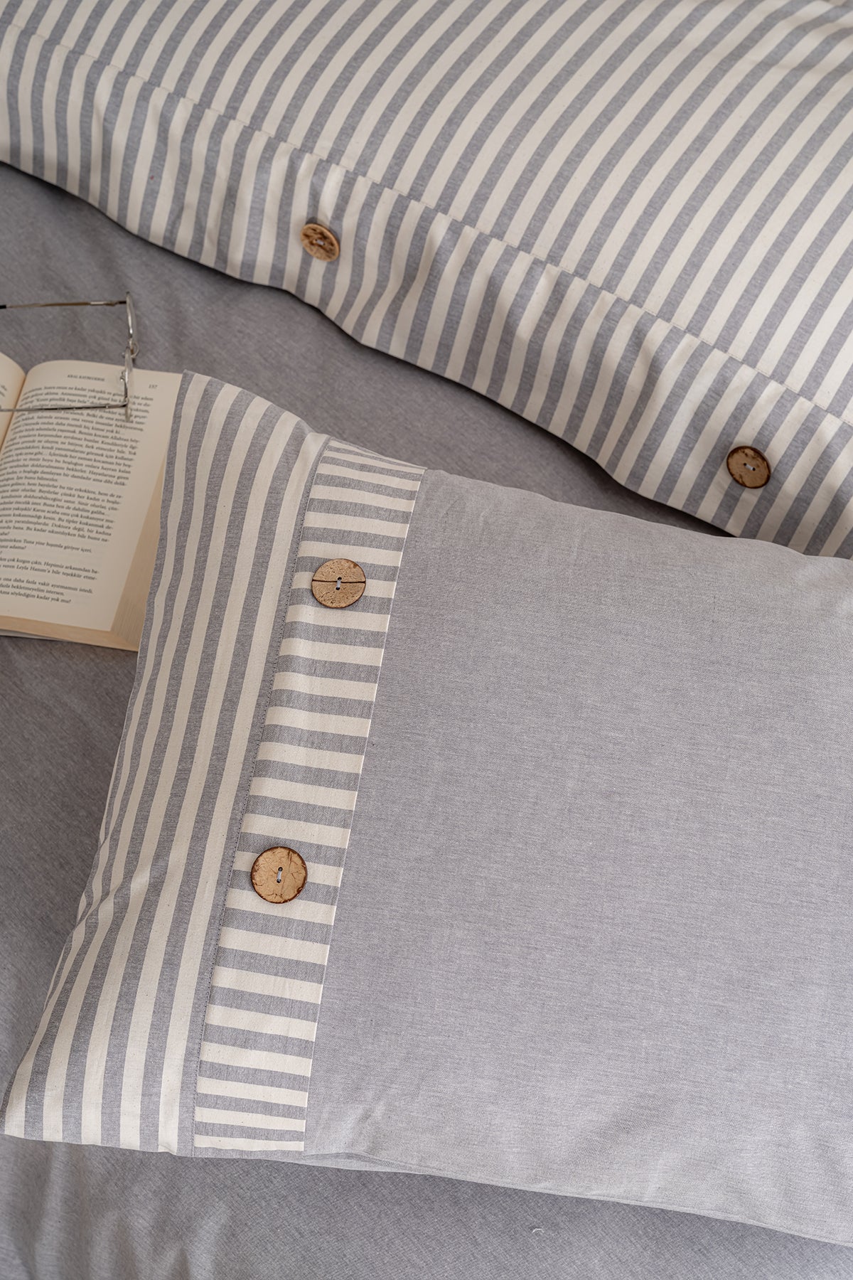 Linea Çift Kişilik Nevresim Takımı – Gri (200×220)